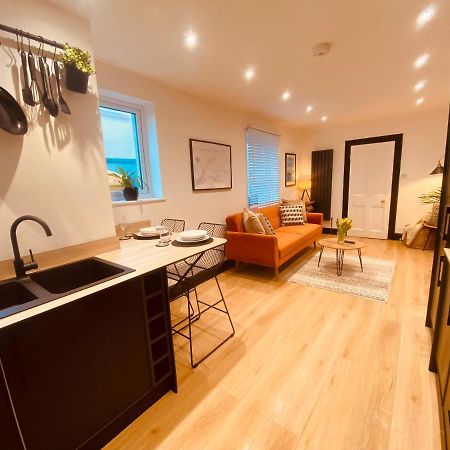 Apartment On The Hoe & Coastal Path With Free Parking Plymouth Extérieur photo
